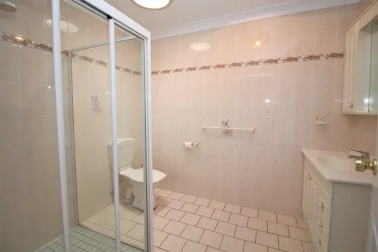 Fourth view of Homely unit listing, 2/490 Banna Avenue, Griffith NSW 2680