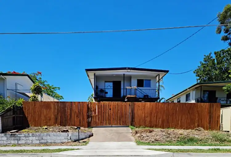 27 David Street, North Booval QLD 4304