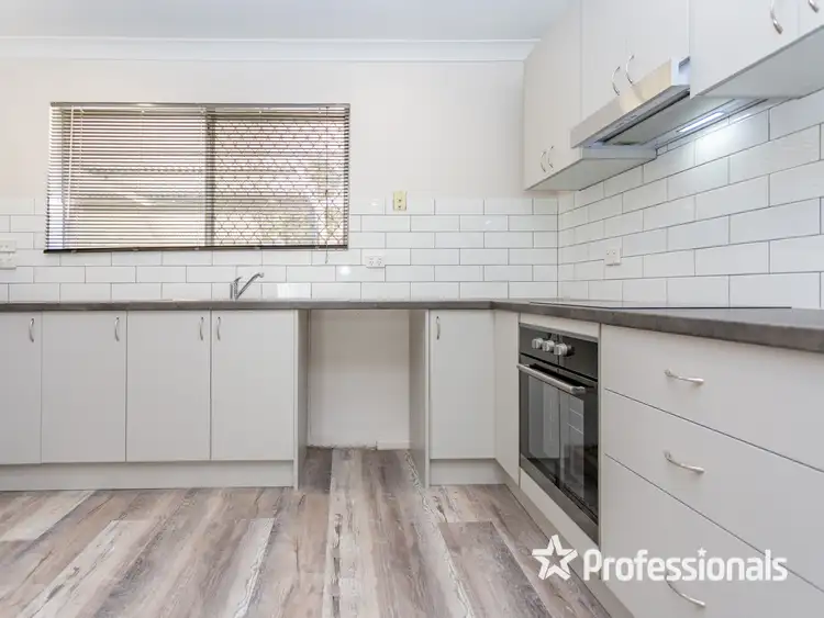 Sixth view of Homely house listing, 26 Brumby Pl, Armadale WA 6112