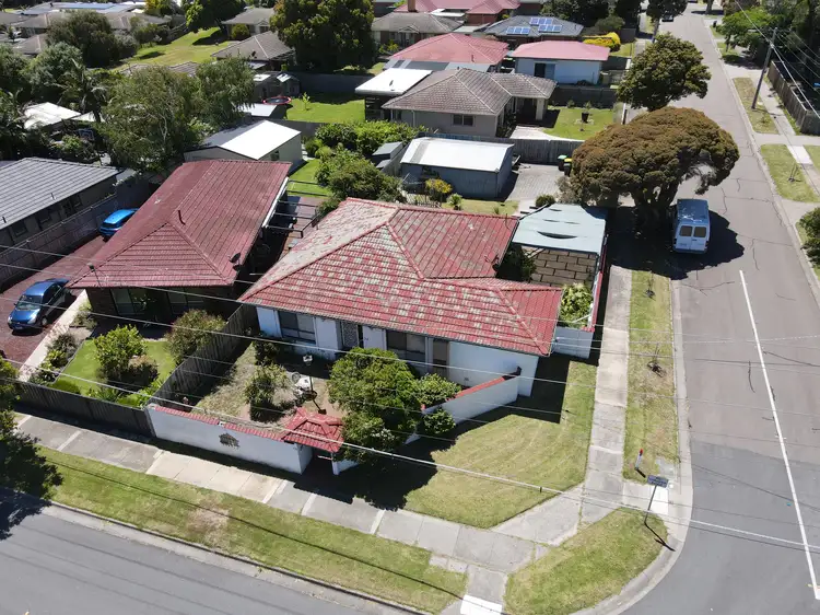 28 Barry Street, Seaford VIC 3198