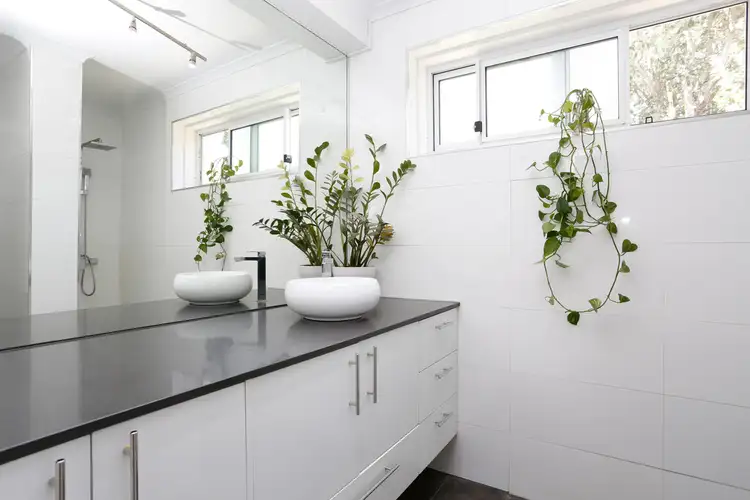 Sixth view of Homely apartment listing, 5/5 Allard Street, Brunswick West VIC 3055