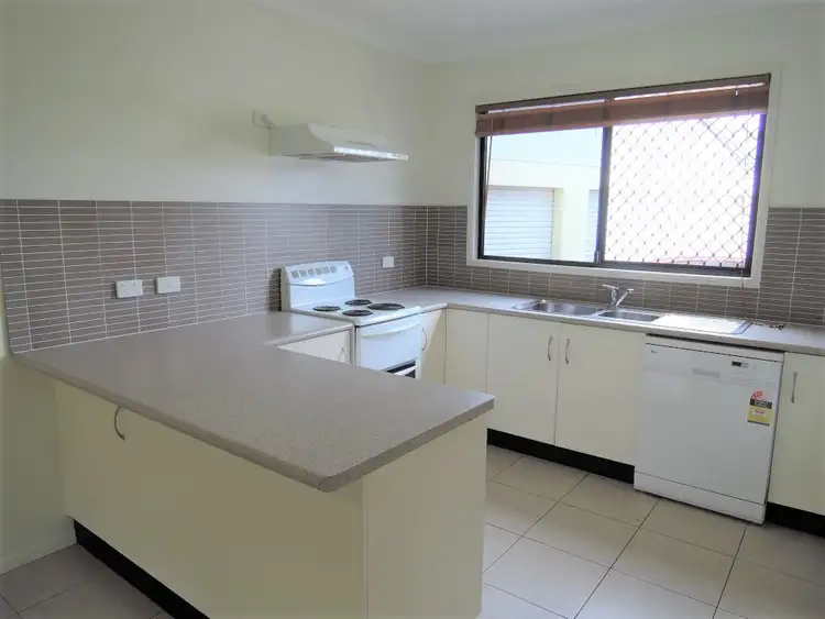 Fourth view of Homely unit listing, 2/80 Palmerston ST, Gulliver QLD 4812