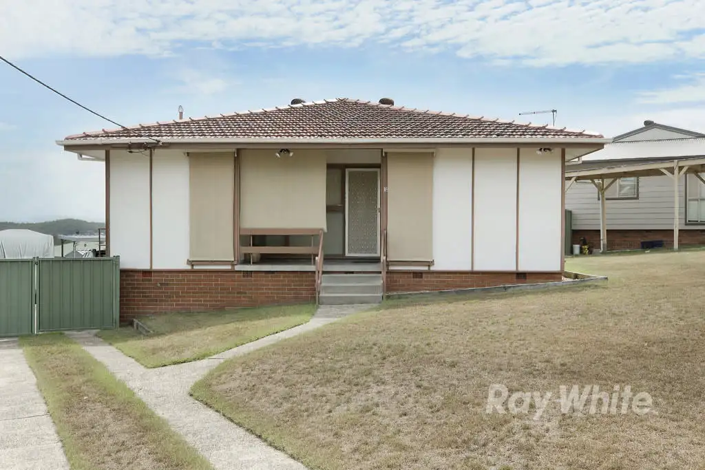 Main view of Homely house listing, 18 Yanco Crescent, Toronto NSW 2283