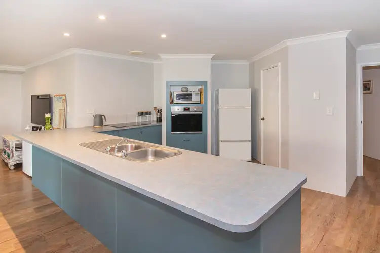 111 Beachfields Drive, Abbey WA 6280