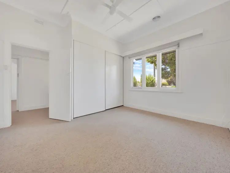 Fifth view of Homely house listing, 265 Beechworth Road, Wodonga VIC 3690