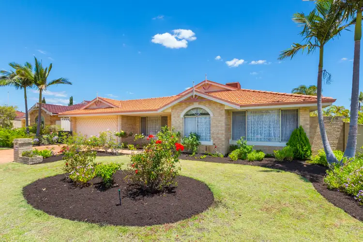 16 Jilakin Loop, Canning Vale WA 6155