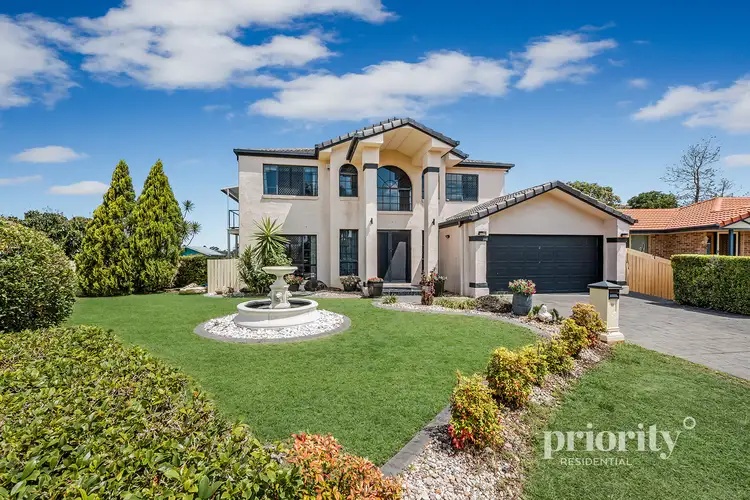 11 Peace Court, Eatons Hill QLD 4037