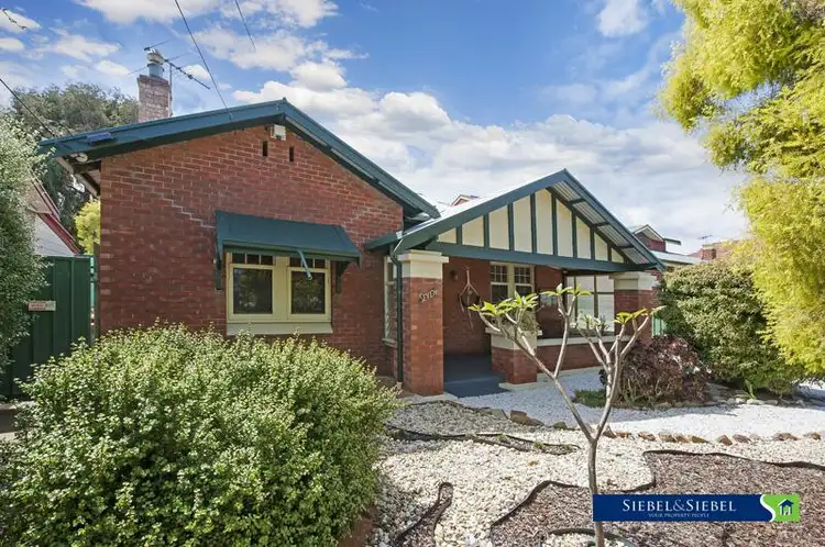 7 Ashford Road