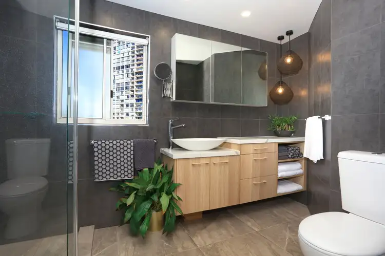 Sixth view of Homely apartment listing, 20/19 Riverview Parade, Surfers Paradise QLD 4217