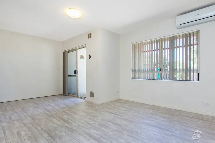 Fourth view of Homely house listing, 2/24 Theseus Way, Coolbellup WA 6163