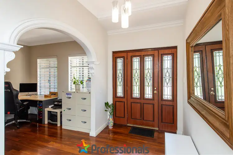 Second view of Homely house listing, 5 The Vista, Bouvard WA 6211