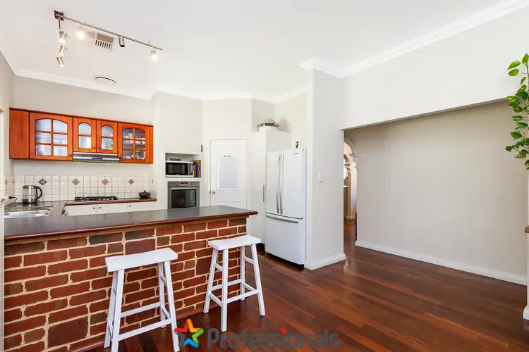 Seventh view of Homely house listing, 5 The Vista, Bouvard WA 6211