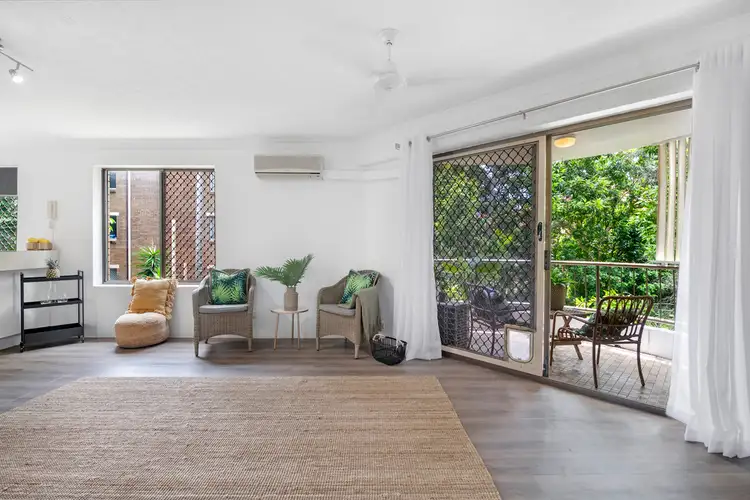2/7 Lather Street, Southport QLD 4215