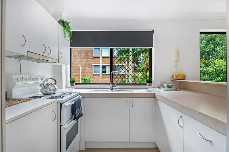 Fifth view of Homely apartment listing, 2/7 Lather Street, Southport QLD 4215