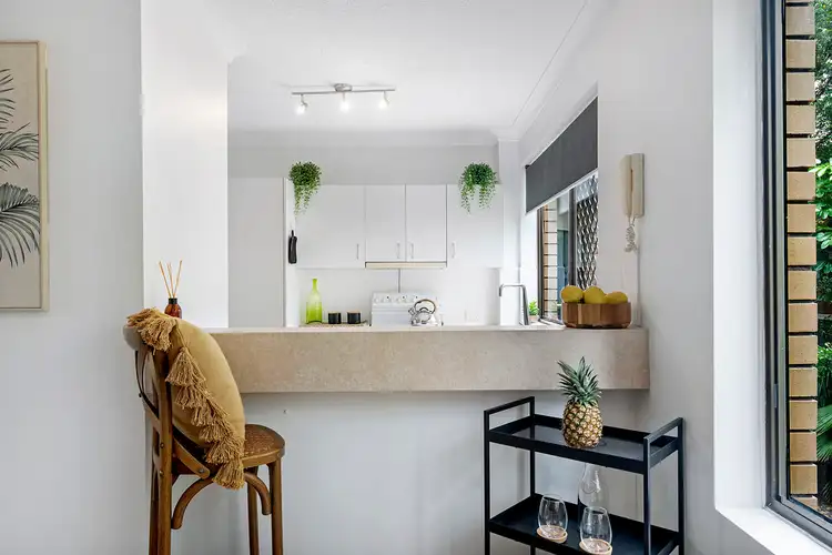 Sixth view of Homely apartment listing, 2/7 Lather Street, Southport QLD 4215