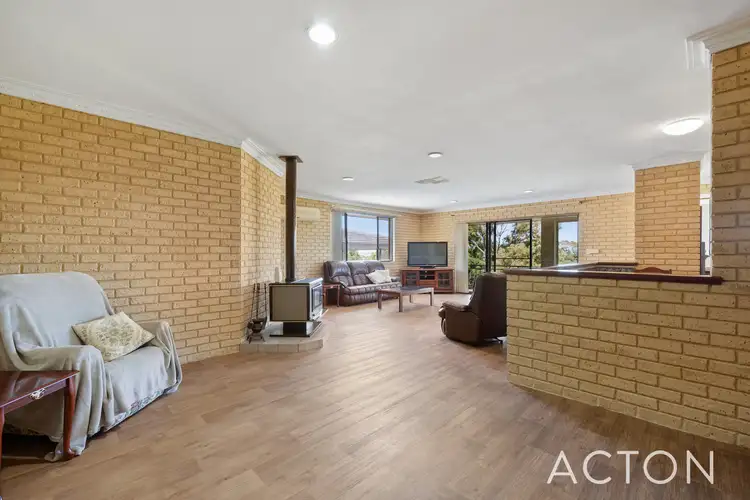 Sixth view of Homely house listing, 10 Howick Court, Coogee WA 6166