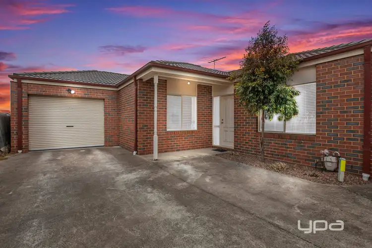 2/29 Baynton Avenue, Sunshine North VIC 3020