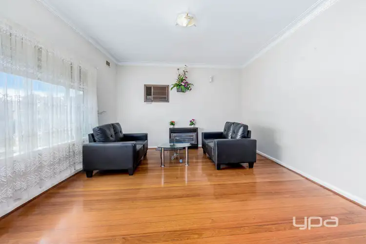 Second view of Homely unit listing, 1/29 Baynton Avenue, Sunshine North VIC 3020