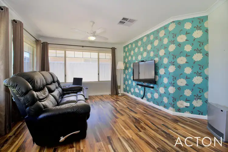 Second view of Homely house listing, 6 Avignon Retreat, Port Kennedy WA 6172