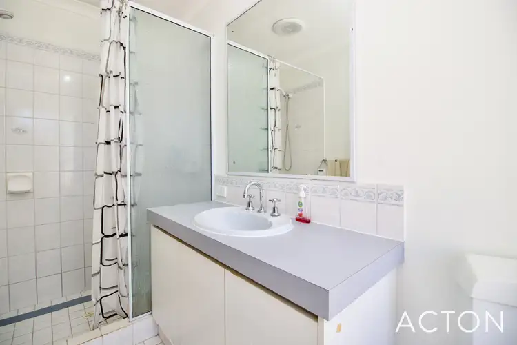 Sixth view of Homely house listing, 6 Avignon Retreat, Port Kennedy WA 6172