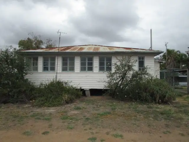 Second view of Homely house listing, 21 BINNIE STREET, Tara QLD 4421