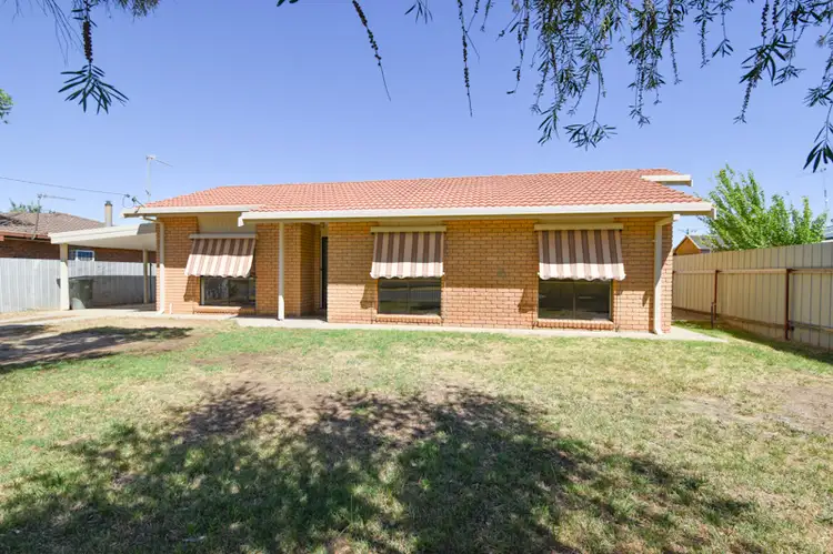 126 BURTON STREET, Deniliquin NSW 2710