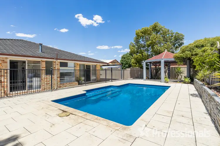 1 Honeyeater Terrace, Ellenbrook WA 6069
