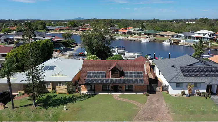 23 MARINERS WAY, Yamba NSW 2464