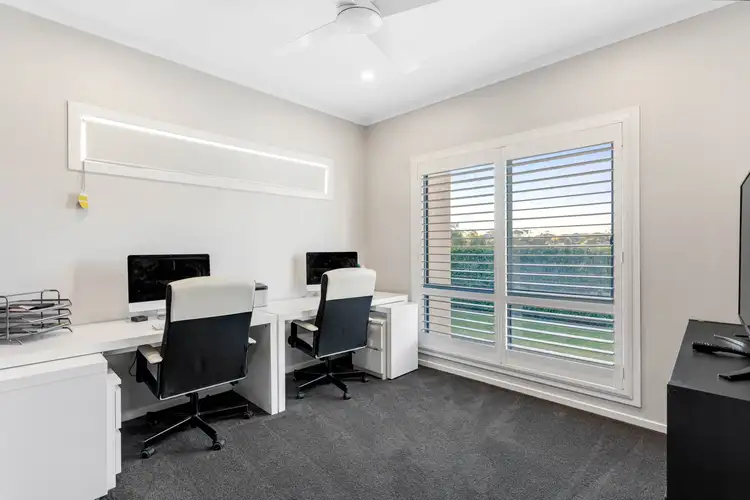 Sixth view of Homely house listing, 10 Edgehill Walk, Noarlunga Downs SA 5168