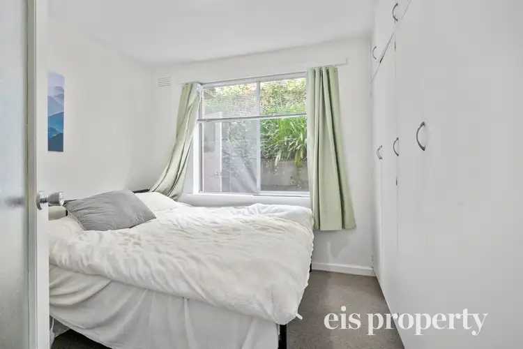 Sixth view of Homely house listing, 1/50 Marieville Esplanade, Sandy Bay TAS 7005