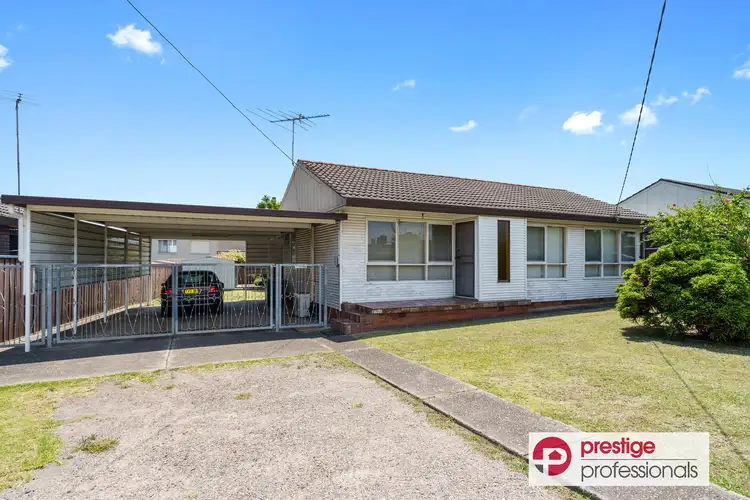 193 Nuwarra Road, Moorebank NSW 2170