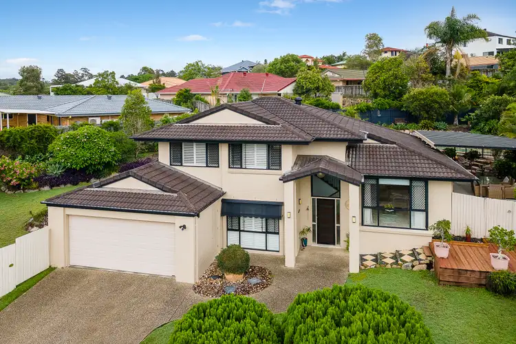 15 Vauton Court, Arana Hills QLD 4054