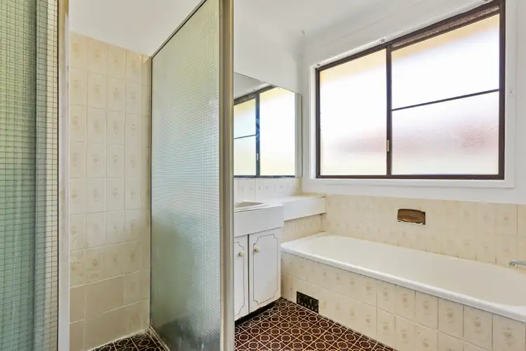 Sixth view of Homely house listing, 3 St James Crescent, Dapto NSW 2530