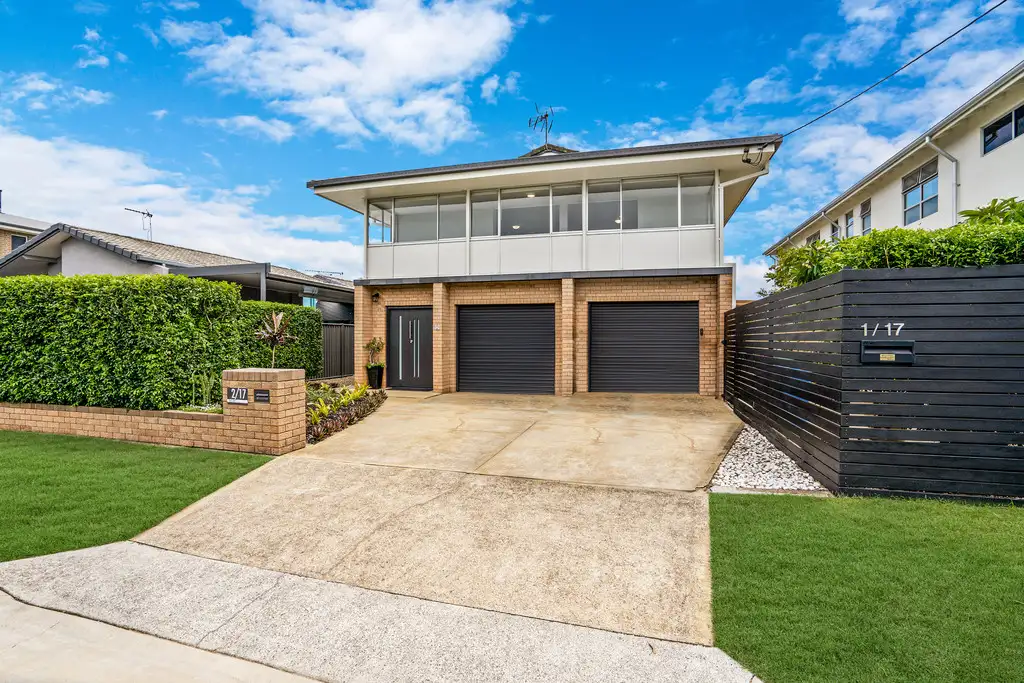 Main view of Homely semi-detached listing, 2/17 Teal Avenue, Paradise Point QLD 4216