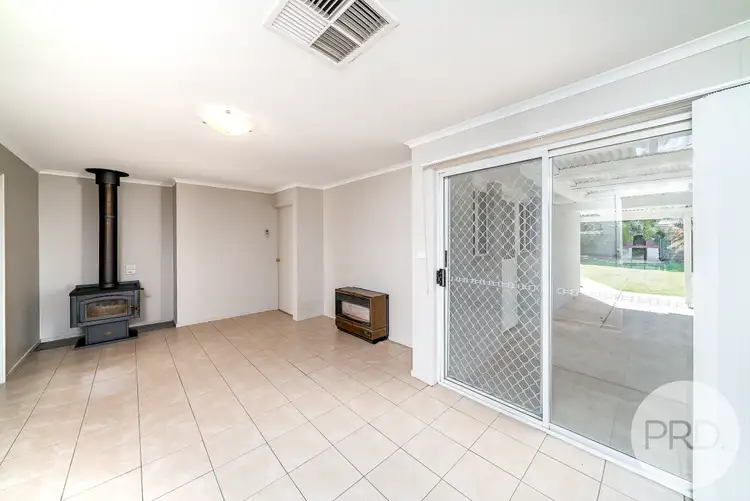Sixth view of Homely house listing, 8 Nicholi Crescent, Lake Albert NSW 2650