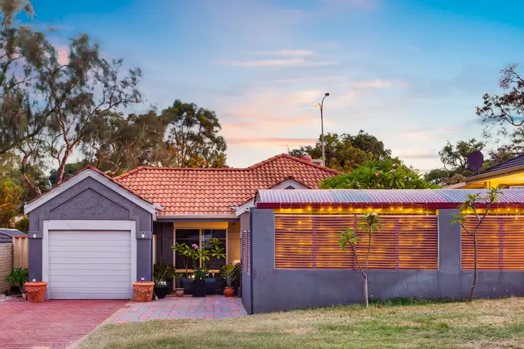 12 Moody Glen, Palmyra WA 6157