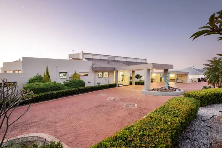 50 Holmes Road, Maida Vale WA 6057