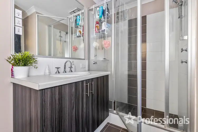 Fourth view of Homely house listing, 2 Rhizome Way, Banksia Grove WA 6031