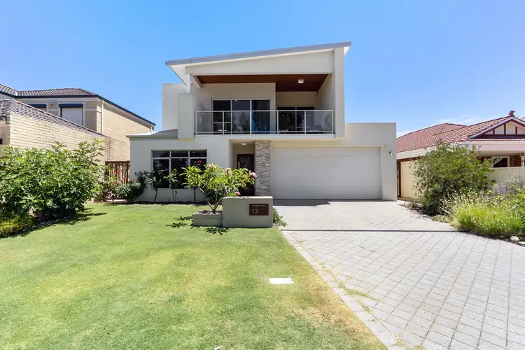 13 Morey Crescent, Bayswater WA 6053