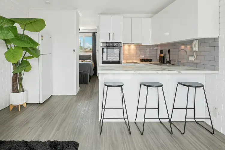 16/4 Brighton Street, Biggera Waters QLD 4216