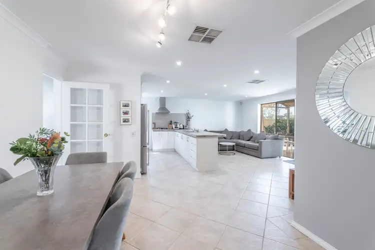 Seventh view of Homely house listing, 8 Letizia Court, Yangebup WA 6164
