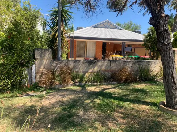 12 Wholley Street, Bayswater WA 6053