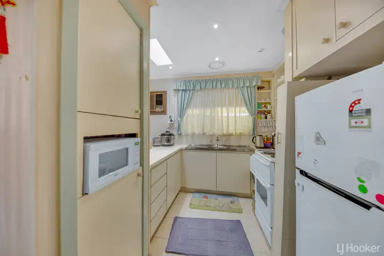 Fourth view of Homely unit listing, 1/2-4 Brooklyn Road, Melton South VIC 3338
