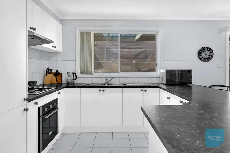 Fifth view of Homely house listing, 3 Maitland Place, Caroline Springs VIC 3023