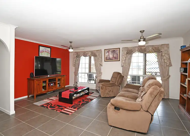 Sixth view of Homely house listing, 11 Debra Court, Urangan QLD 4655
