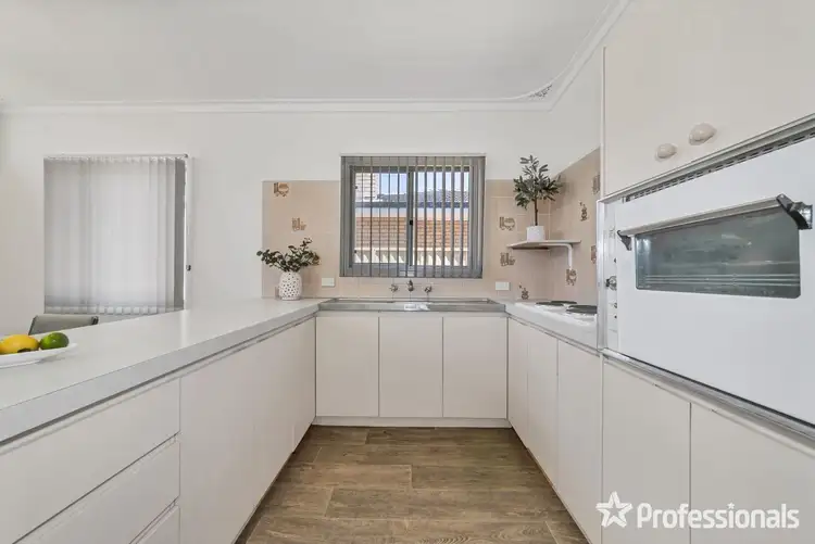 Seventh view of Homely house listing, 7 Hydra Close, Rockingham WA 6168