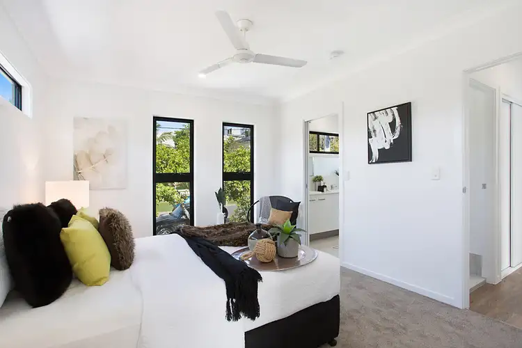 Sixth view of Homely townhouse listing, 2/105 Falconer Street, Southport QLD 4215