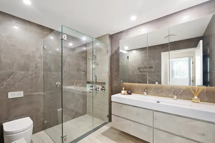 Fifth view of Homely unit listing, 207/8 Kendall Street, Gosford NSW 2250