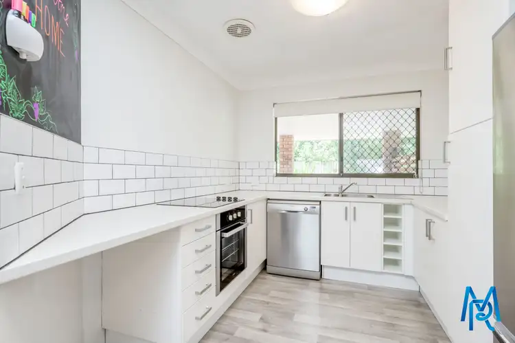 Second view of Homely house listing, 9/33 Dealy Close, Cannington WA 6107