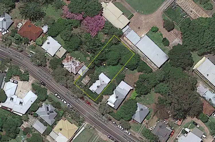 24 Hospital Road, Nambour QLD 4560